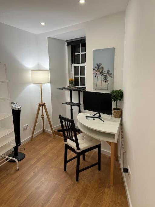 리스본 Luxury Artistic Digital Nomad Getaway W/ Terrace 아파트 외부 사진